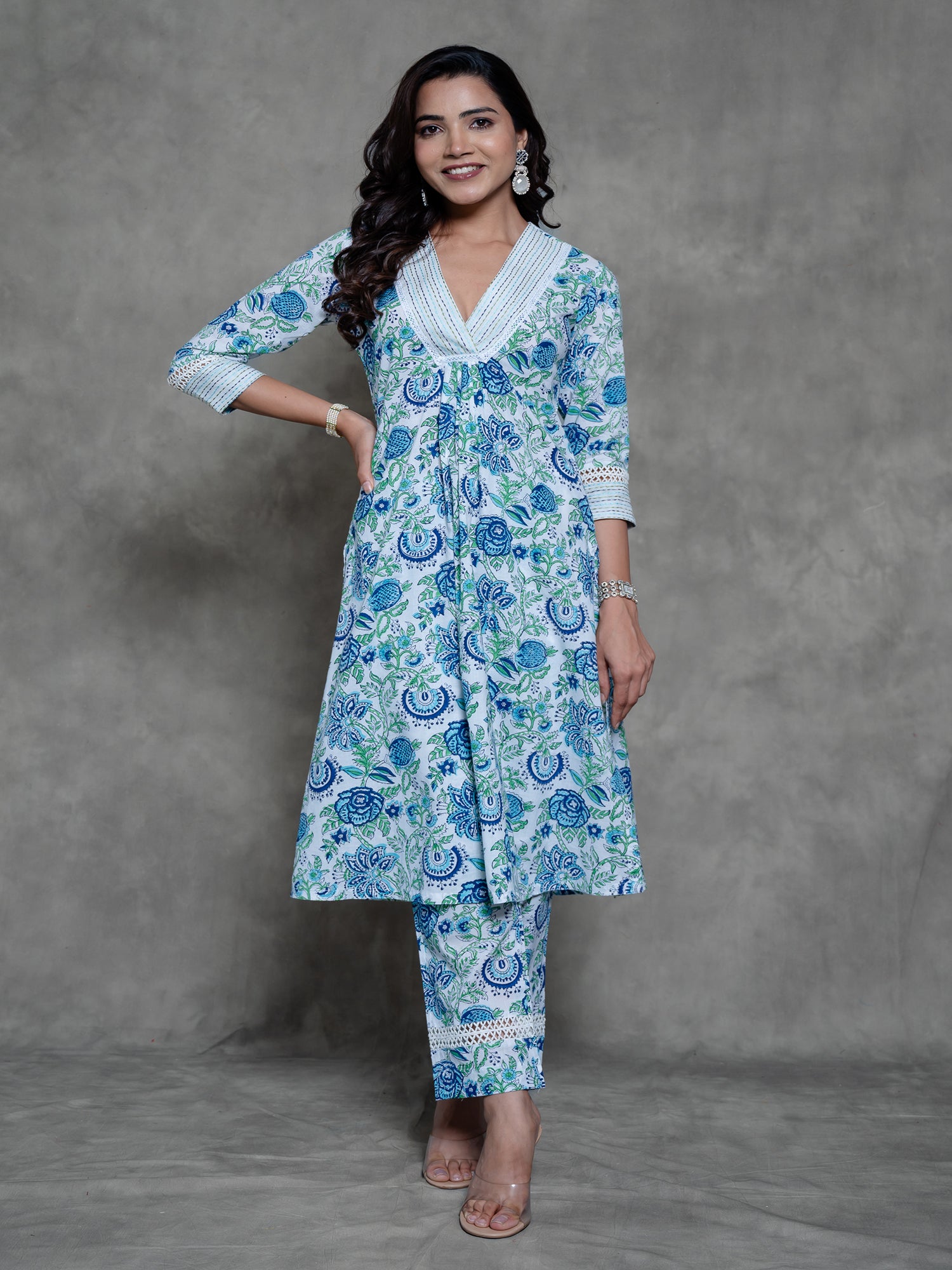 White Handblock Printed Cotton Kurta Set