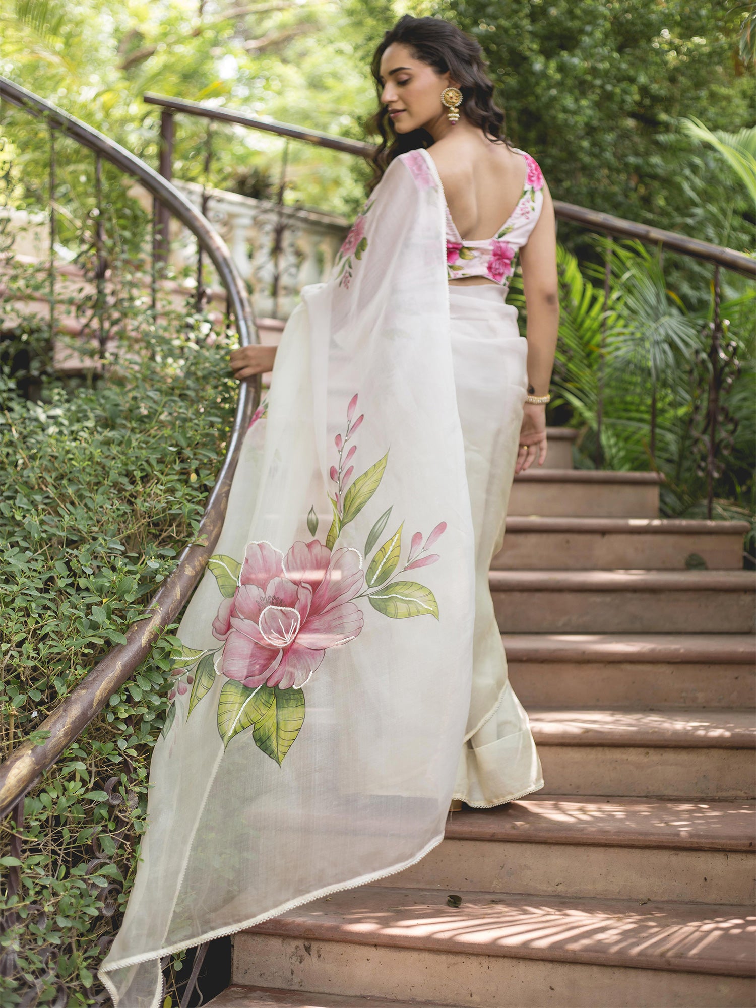 Shaded Baby Pink Pearl Work Organza Handpainted Saree