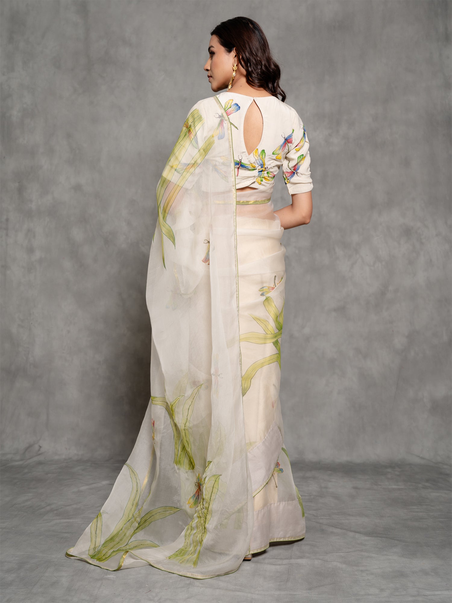 White Handbrushed Zari Sparkling Organza Saree